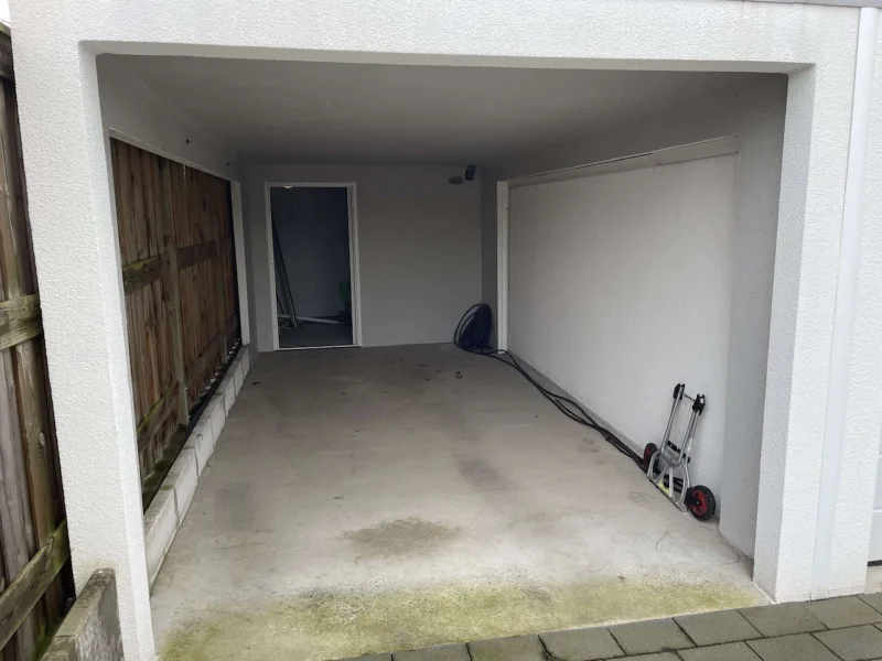 Carport mit Abstellraum