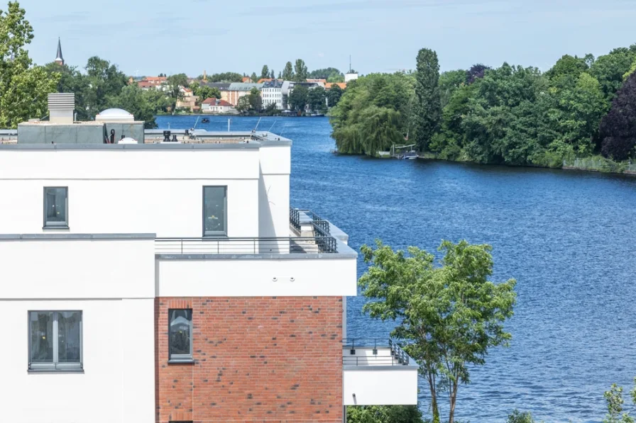 Dahmebogen Bautenstand Juli 2024 (3) - Wohnung kaufen in Berlin - Jetzt im Verkauf: Traumhafte 3- Zimmer Wohnung mit Dachterrasse und grandiosem Ausblick!