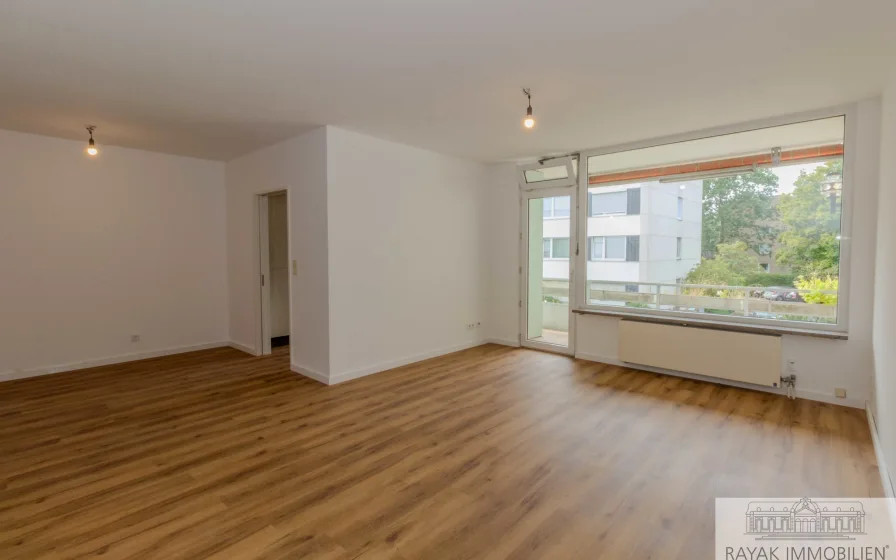 Wohnzimmer - Wohnung mieten in Hilden Nord - Großzügige, helle Etagenwohnung in Hilden - Ideal für Familien oder Paare!