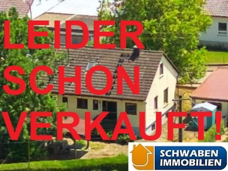  Ansicht von Norden - Haus kaufen in Gundelfingen - Geräumiges Wohnhaus mit Garage und Garten in Ortsrandlage zu verkaufen (Gundelfingen a. d. Donau):