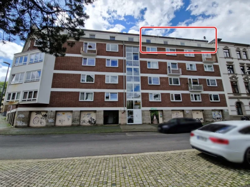 Straßenansicht - Wohnung kaufen in Aachen - "Selbstnutzer oder Kapitalanleger?" 3-Zimmer-Eigentumswohnung