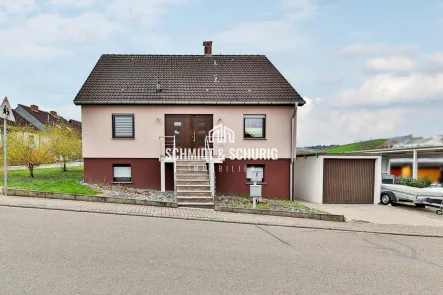 Schmidt & Schurig Immobilien - Haus kaufen in Ubstadt-Weiher - Geräumiges Einfamilienhaus mit Einliegerwohnung - Ideal für Familien geeignet.