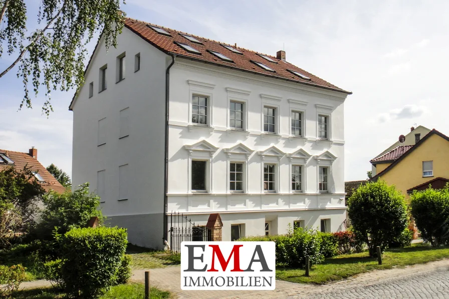 Mehrfamilienhaus in Päwesin - Haus kaufen in Päwesin - Saniertes Mehrfamilienhaus + Doppelhaus in guter Lage - voll vermietet