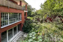 Haus mit Gartenblick in Hanglage