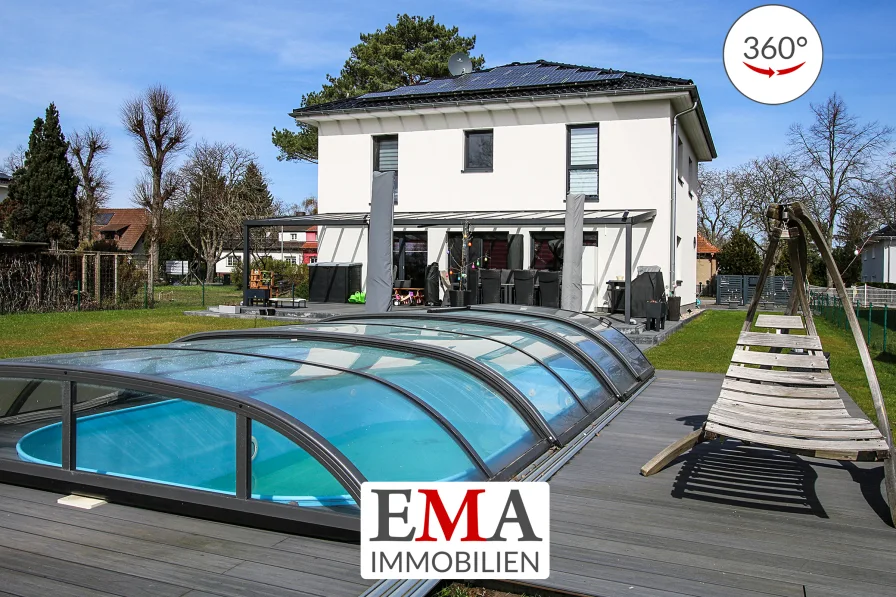 Einfamilienhaus in Brieselang. - Haus kaufen in Brieselang - Stilvoll und energieeffizient: Willkommen in Ihrem KfW 40+ Effizienzhaus