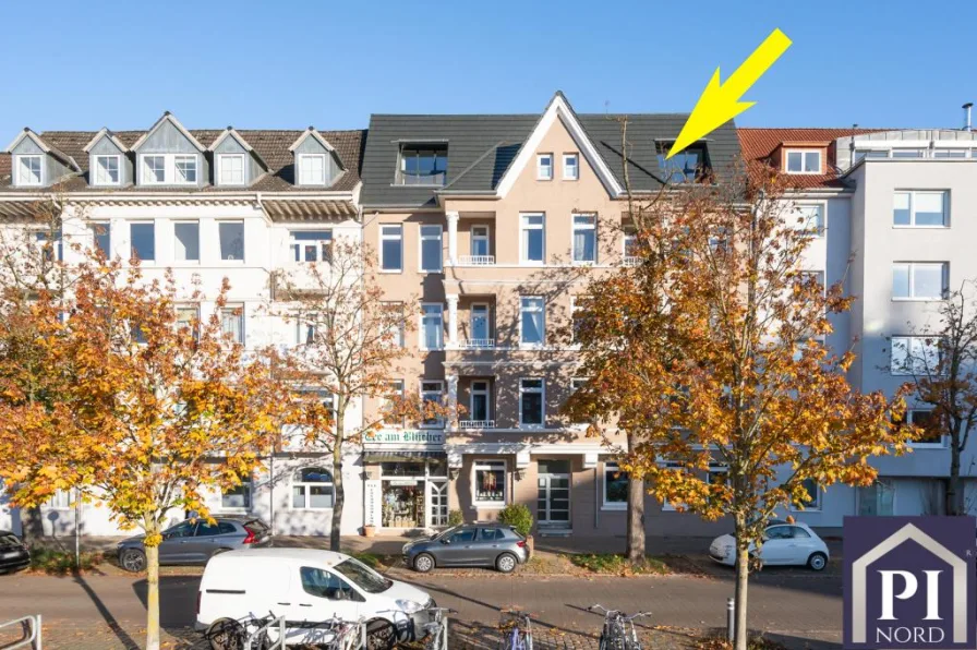 Exklusive Dachgeschosswohnung - Wohnung kaufen in Kiel - Exklusive Dachgeschosswohnung im repräsentativen Altbau am Blücherplatz