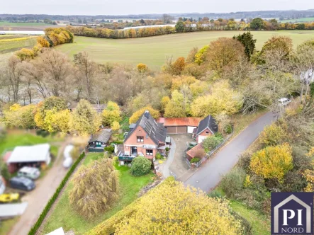 Direkte Feldrandlage - Haus kaufen in Malente - Modernisiertes Einfamilienhaus in Malente-Malkwitz - Interessante (& flexible) Kapitalanlage!