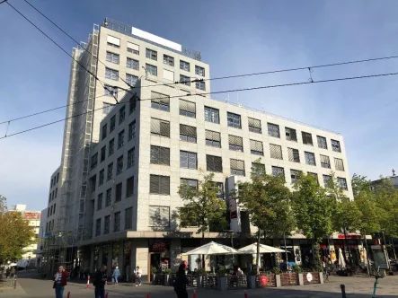 Außenansicht - Büro/Praxis mieten in Mannheim - Schnell hin, schnell weg - Zeit für das Wesentliche: Direkt am Hauptbahnhof Mannheim - repräsentativ - gekühlt - Stellplätze.