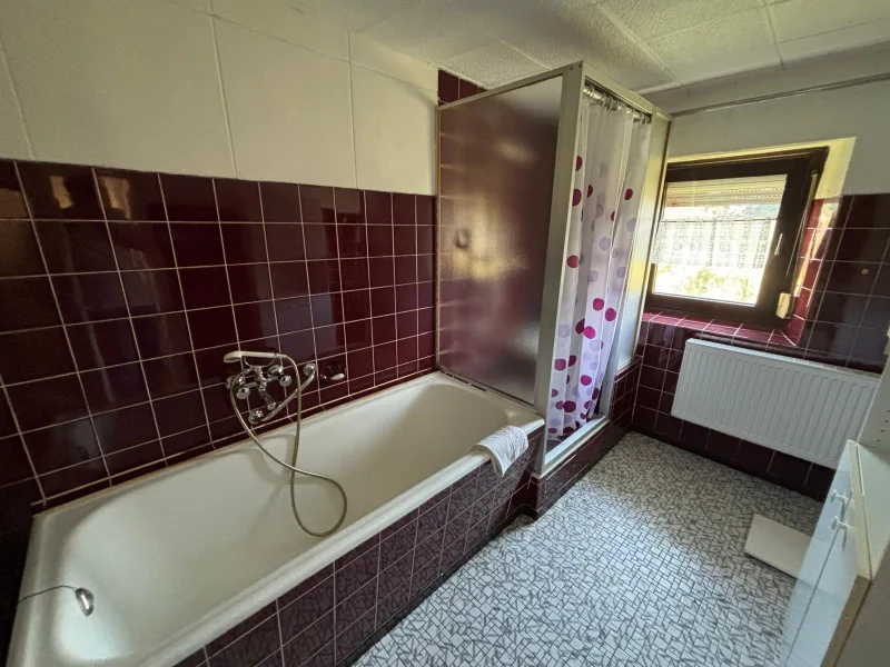 Badezimmer OG Haus links