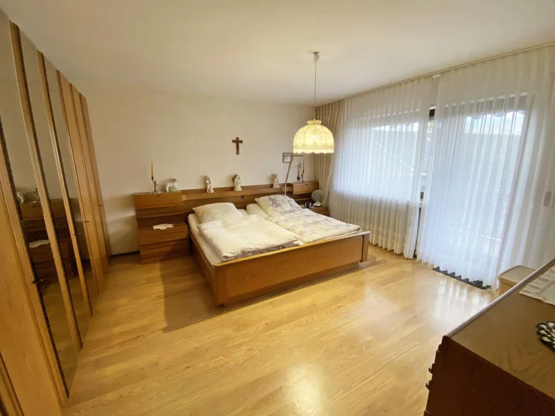 Schlafzimmer EG