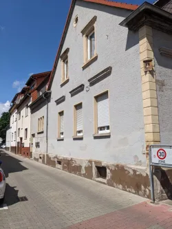 1716208657-PHOTO-2024-05-20-12-04-09.jpg - Haus kaufen in Kaiserslautern - Kaiserslautern  Kotten 2 Familienhaus mit Hofraum 