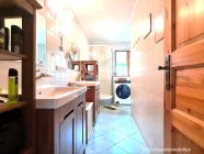 Badezimmer mit 2 Waschbecken