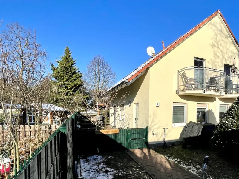  - Haus kaufen in Fredersdorf-Vogelsdorf - Penthouse-Gefühl und viel Platz im Garten: Provisionsfrei!