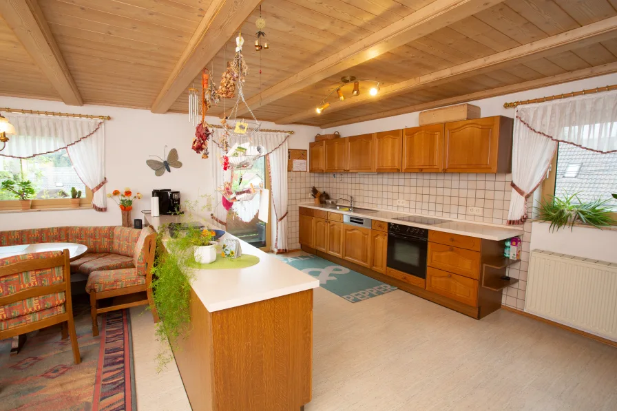 Erdgeschoss Küche mit Essbereich 