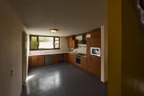 Erdgeschoss, Küche mit Essbereich 