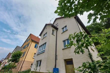 Objektansicht  - Haus kaufen in Oberndorf am Neckar - Oberndorf am Neckar: Charmantes Wohnhaus in sonniger Lage sucht liebevolle Renovierung!