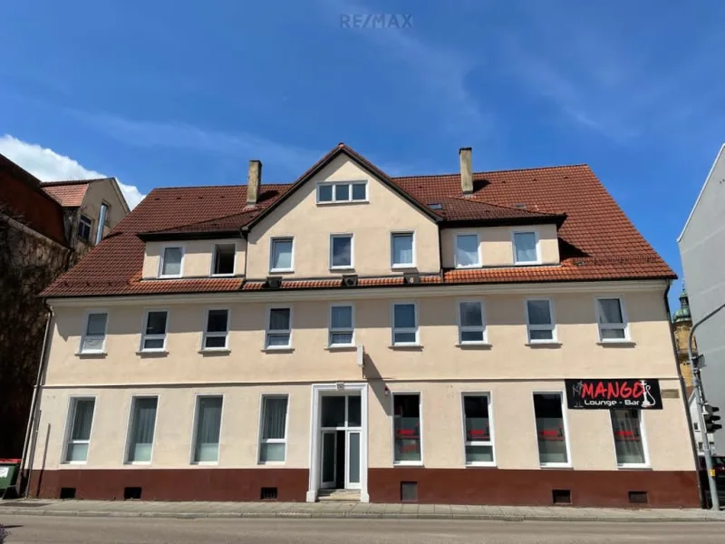 Außenbild - Haus kaufen in Aalen - Hier ist alles möglich! Ca. 164 m² zum wohnen und von ca. 195 m² gewerbliche Einnahmen erzielen