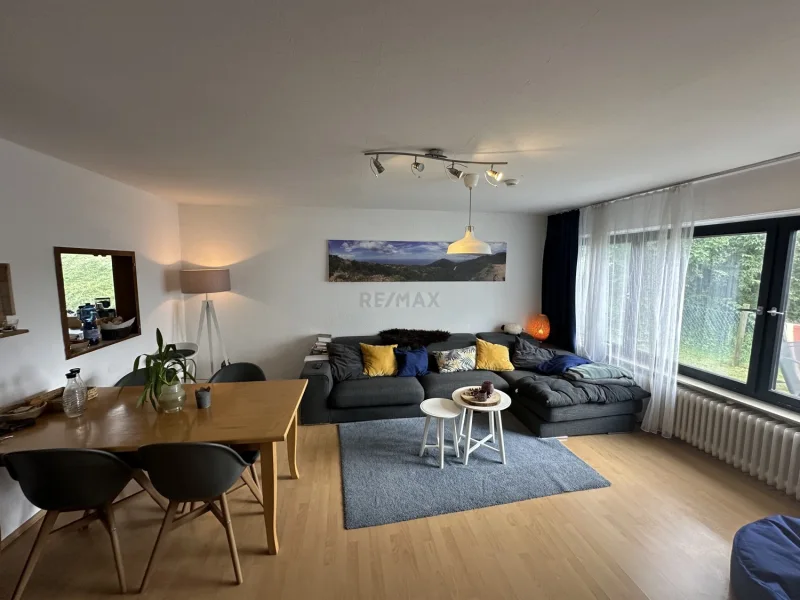 Wohnzimmer UG