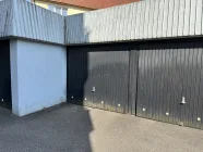 Garage mit elektrischem Antrieb