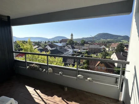 Balkon - Wohnung kaufen in Straßdorf - SOFORT VERFÜGBAR - 4,5 Zimmer Wohnung mit Aufzug und Panoramablick