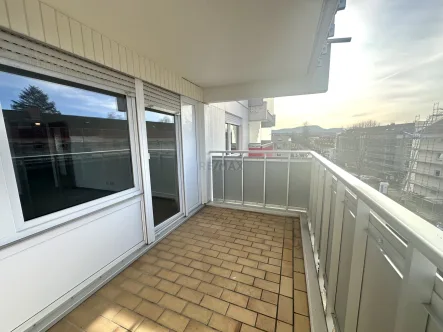 Balkon  - Wohnung kaufen in Eislingen - Sofort frei! Toller Schnitt für Jung und Alt. Aufzug und HMS