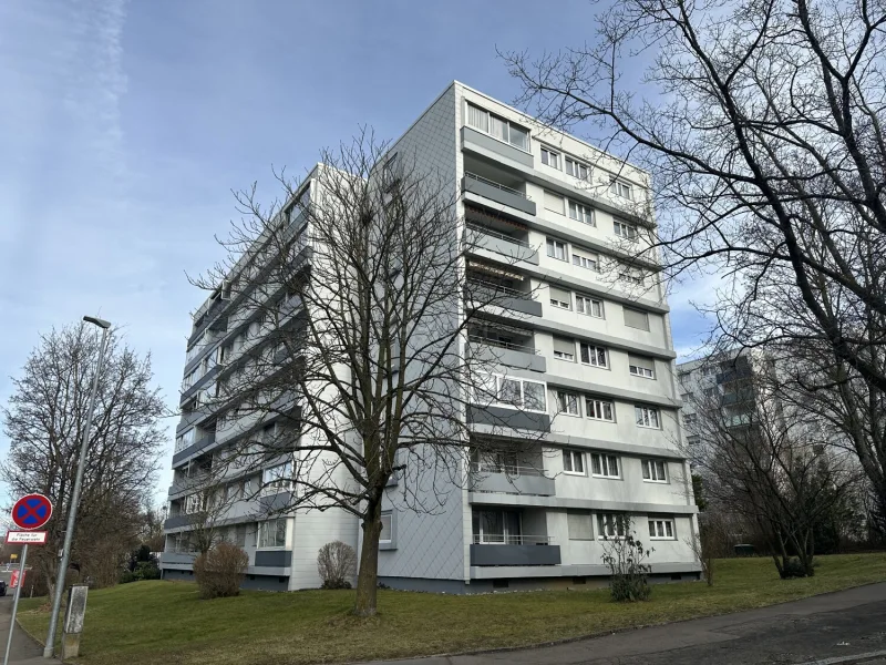 Außenansicht - Wohnung kaufen in Göppingen - SOFORT frei für Sie oder auch für Oma und Opa!