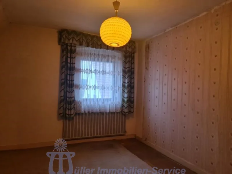 Zimmer 1 OG