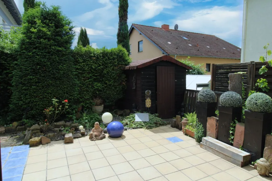 Garten - Haus kaufen in Büttelborn - Ihr neues Eigenheim für die junge Familie mit Garten und Garage!!