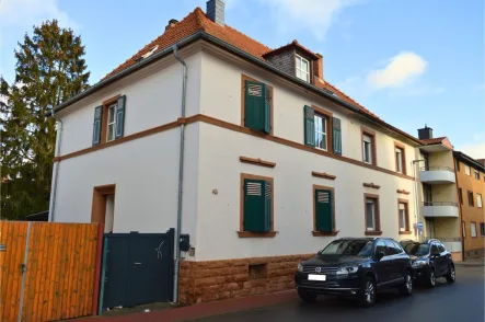  - Haus kaufen in Eisenberg - ** Ihr perfektes Familienheim - Ruhig, großzügig & einladend ! **