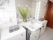 Badezimmer EG