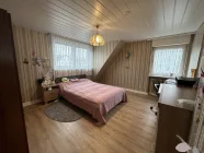 Schlafzimmer DG