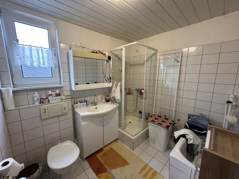 Badezimmer DG