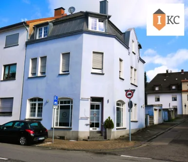 Vorderansicht 2 - Haus kaufen in Völklingen - Neuer Preis !! Renoviertes Wohn- Geschäftshaus - Zentrum Völklingen