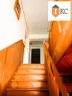 Treppe zur OG-Wohnung