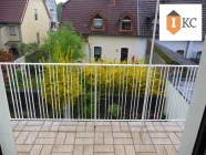 Balkon mit Blick in den Garten