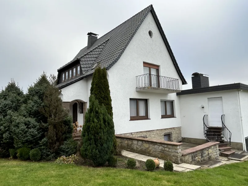 Außenansicht - Haus kaufen in Warburg / Scherfede - Ihr neues Zuhause in Scherfede