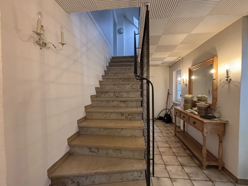 Treppe in die obere Etage