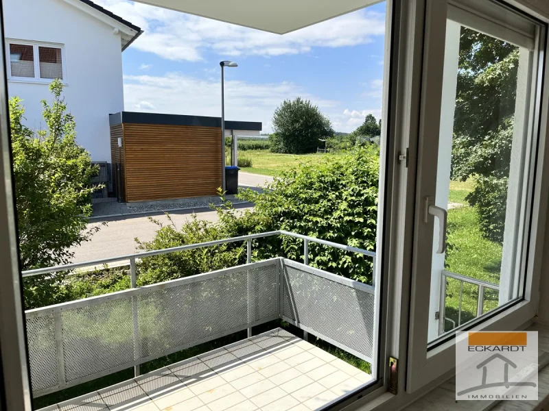 Balkon 1 - Wohnung mieten in Immenstaad am Bodensee - Helle, freundliche 3 Zi - EG-Wohnung in Immenstaad