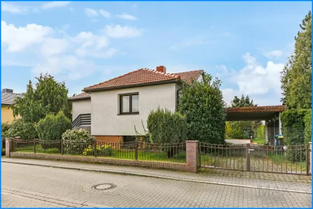 Ansicht 1 - Haus kaufen in Nauen - MAK Immobilien empfiehlt: modernisiertes Haus in Nauen!