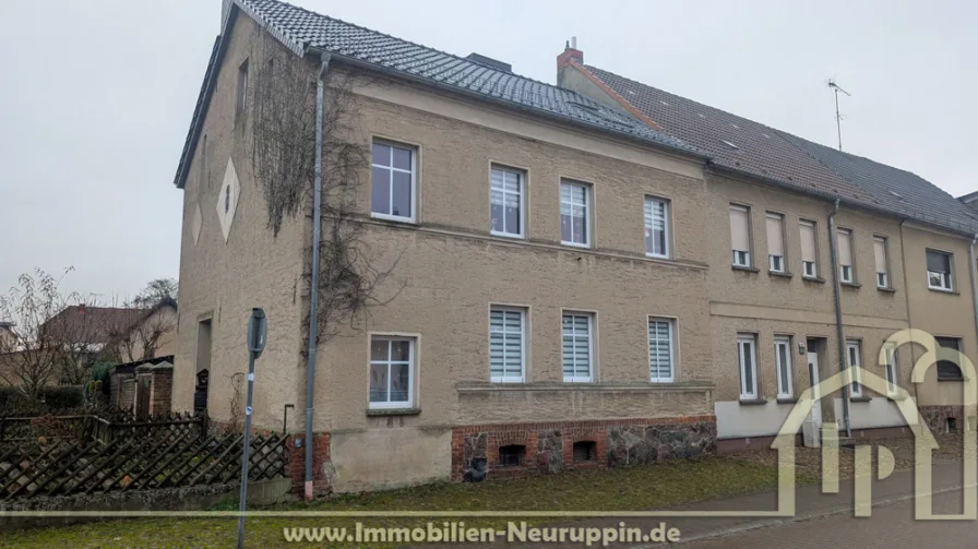 Frontansicht - Haus kaufen in Lindow - Reserviert - Invest LIndow