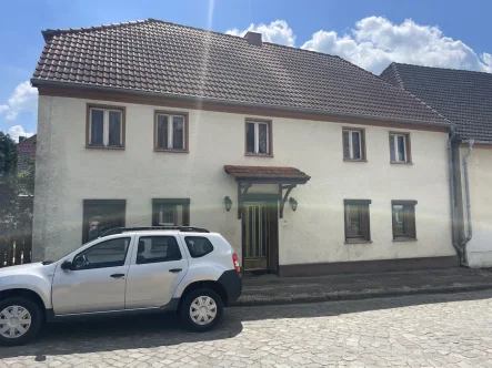 Ansicht - Haus kaufen in Görzke - Mehrgenerationenhaus im Ortskern von Görzke!