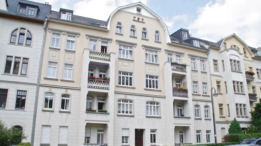 Hausansicht - Wohnung mieten in Chemnitz / Kaßberg - Geräumige 3-Zimmer-Wohnung mit großem Balkon auf dem Chemnitzer Kaßberg