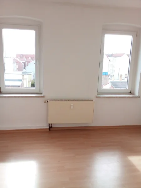 Wohnzimmer - Wohnung mieten in Schkeuditz - *** Schöne 2-Zimmer-Wohnung in Schkeuditz ***