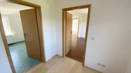 Flur - Wohnung mieten in Schwarzenberg/Erzgebirge - *** Schöne 2-Zimmer-Wohnung im idyllischen Örtchen Schwarzenberg ***