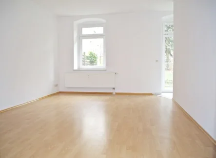 Wohnzimmer - Wohnung mieten in Chemnitz / Kaßberg - *** Helle und schöne 3-Zimmer-Wohnung mit Balkon und Gartennutzung auf dem Chemnitzer-Kaßberg ***