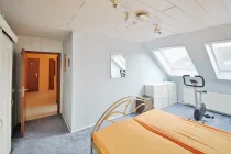 Elter-/Schlafzimmer