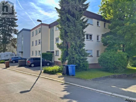 Titelbild neu - Wohnung kaufen in Konstanz-Litzelstetten - Ruhig gelegene 4,5-Zimmer Wohnung mit Balkon und Außenstellplatz in Konstanz-Litzelstetten 