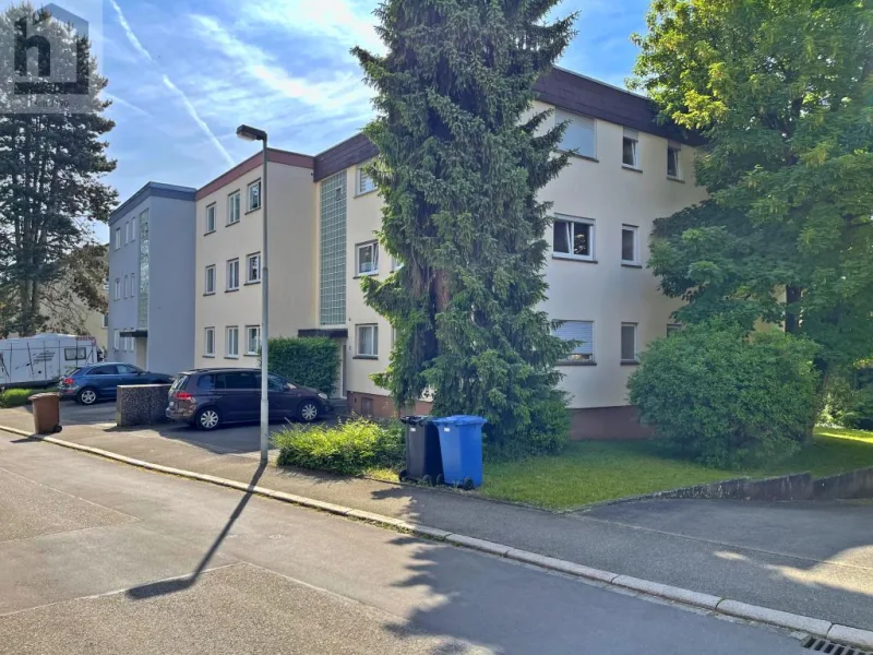 Titelbild neu - Wohnung kaufen in Konstanz-Litzelstetten - Ruhig gelegene 4,5-Zimmer Wohnung mit Balkon und Außenstellplatz in Konstanz-Litzelstetten 