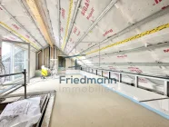 DG: Galerie mit Zugang Dachterrasse (2)