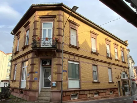 Ansicht2 - Haus kaufen in Alzey - Wohn- und Geschäftsräume zentrumsnah